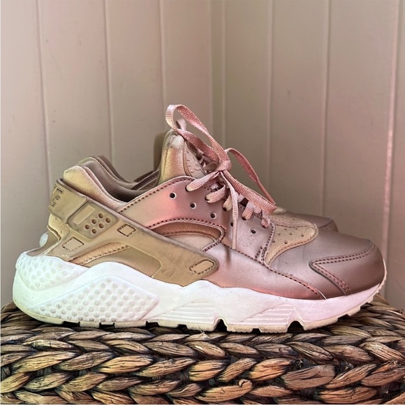 Nike Air Huarache Run Metallic Red Bronze - Picture 4 of 16